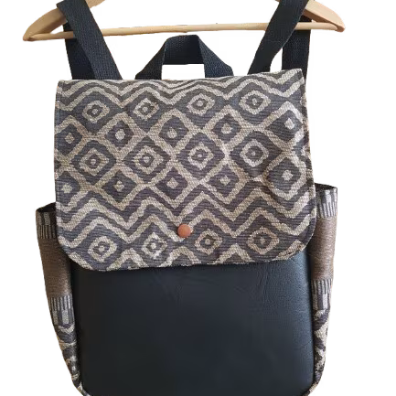 Sac à dos à poches petit modèle