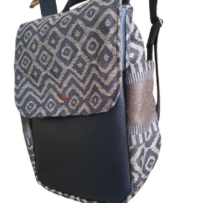 Sac à dos à poches petit modèle