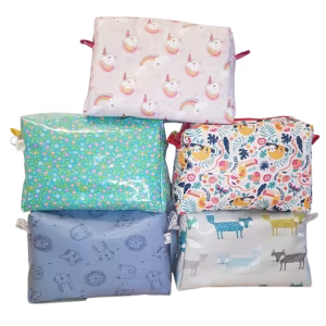 Trousse de toilette rectangulaire impermeable