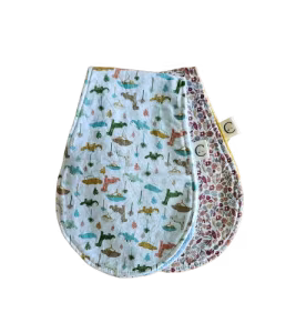 Bavoir d'épaule "anti-bavouille" bébé